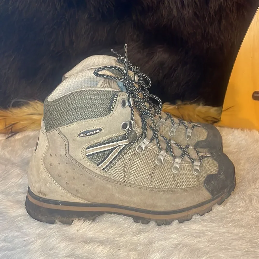 Scarpa boots 38 (700)
